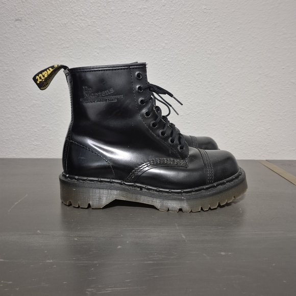 Dr. Martens Shoes - Dr. Martens Vintage Black Bex 1460